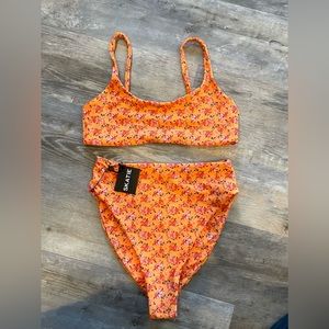 Skate Hanei Bikini NWT